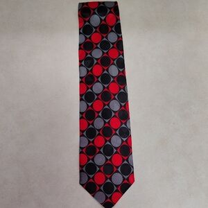 Geometric Red and Black Men's Silk Tie